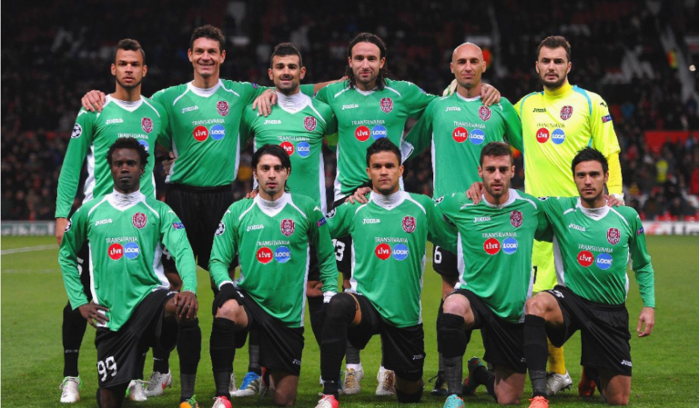 Ora de Istorie: CFR.Cluj – Victorie istorică (amară) pe Old Trafford!